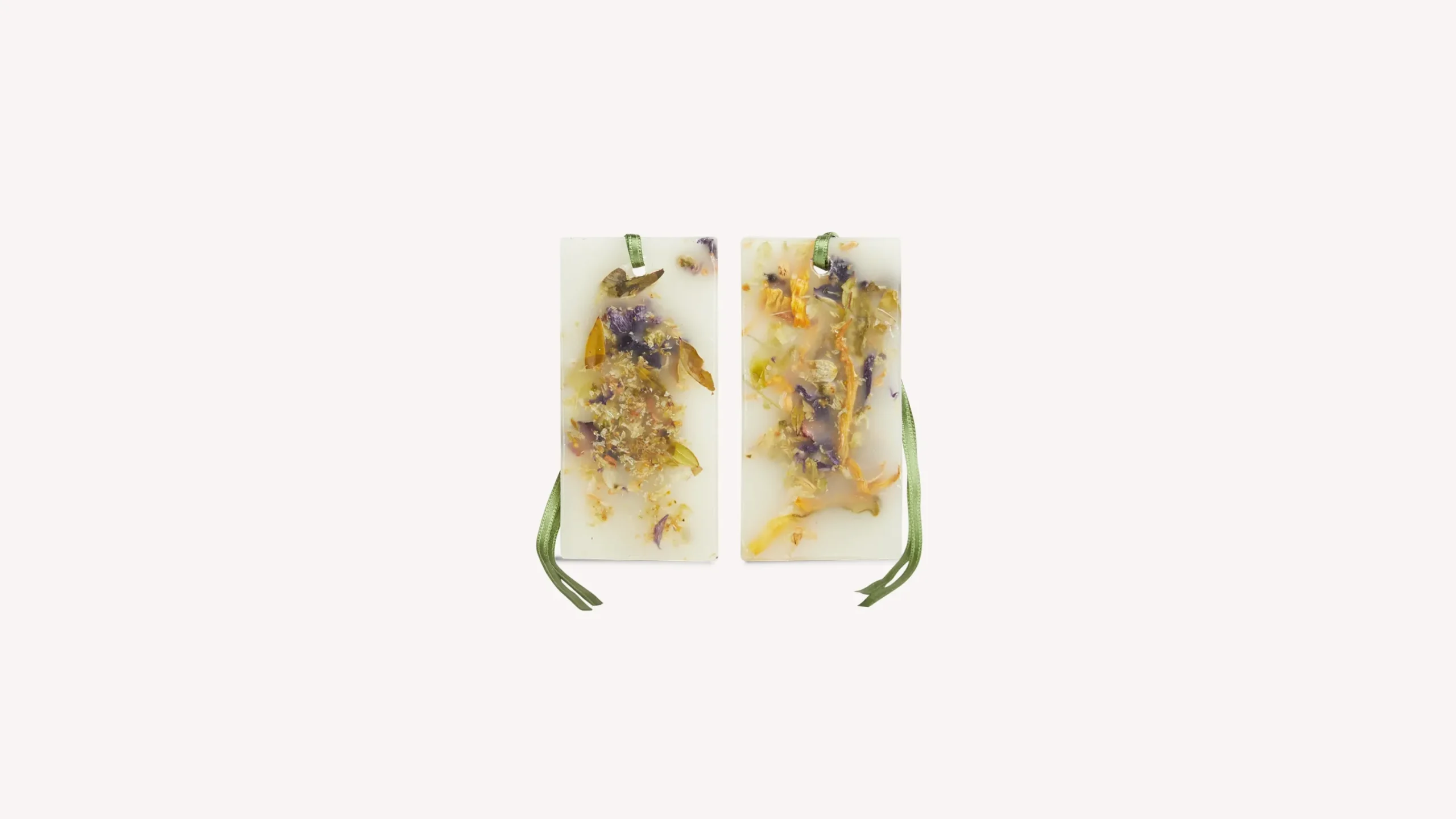 pot_pourri_scented_wax_tablets_2.webp Santa Maria Novella Scented Wax Tablets | Pot Pourri>Pot Pourri Scented Wax Tablets