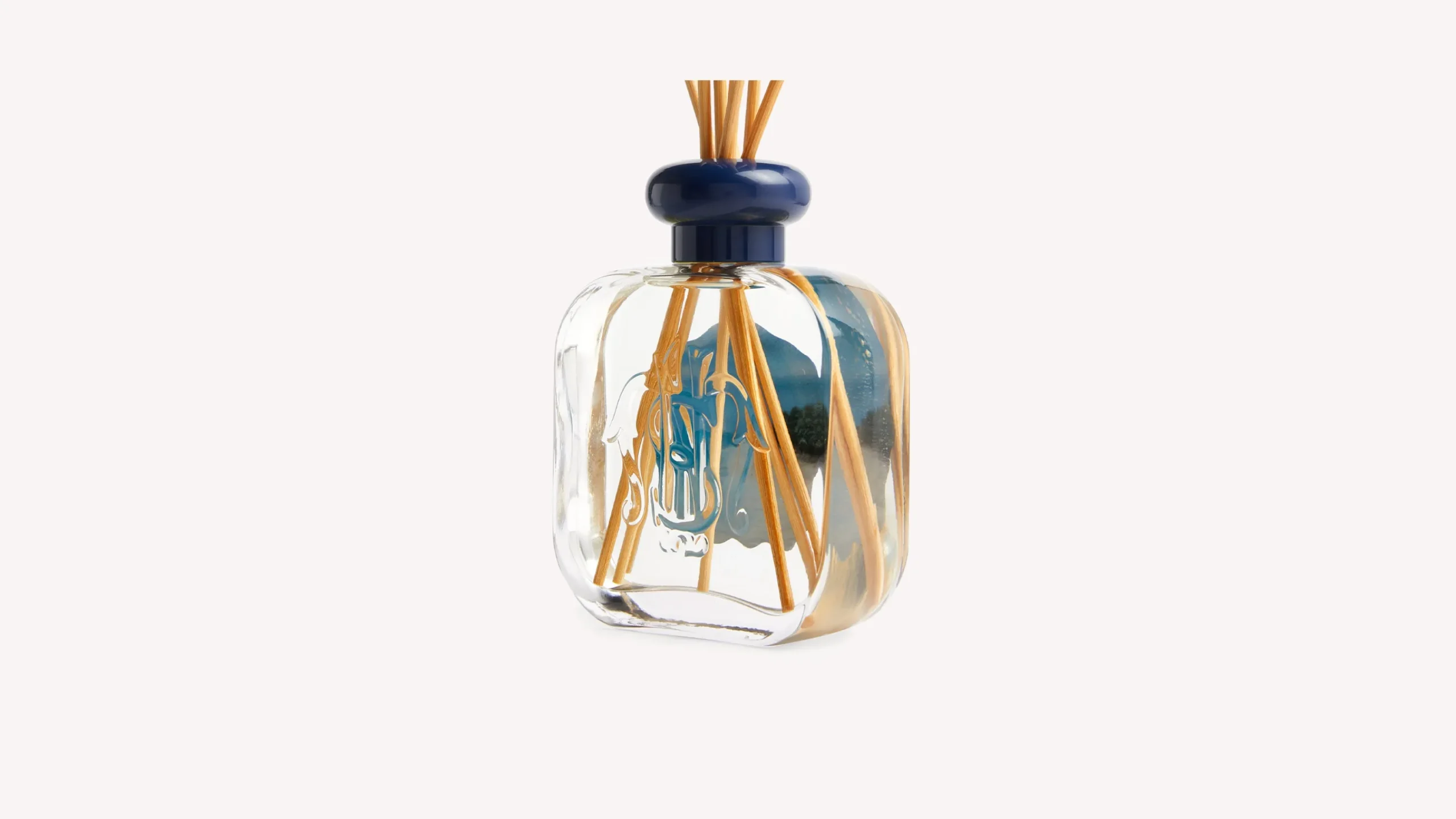 room_fragrance_diffuser_oceania_1.webp Santa Maria Novella Diffusers>Room Fragrance Diffuser Oceania