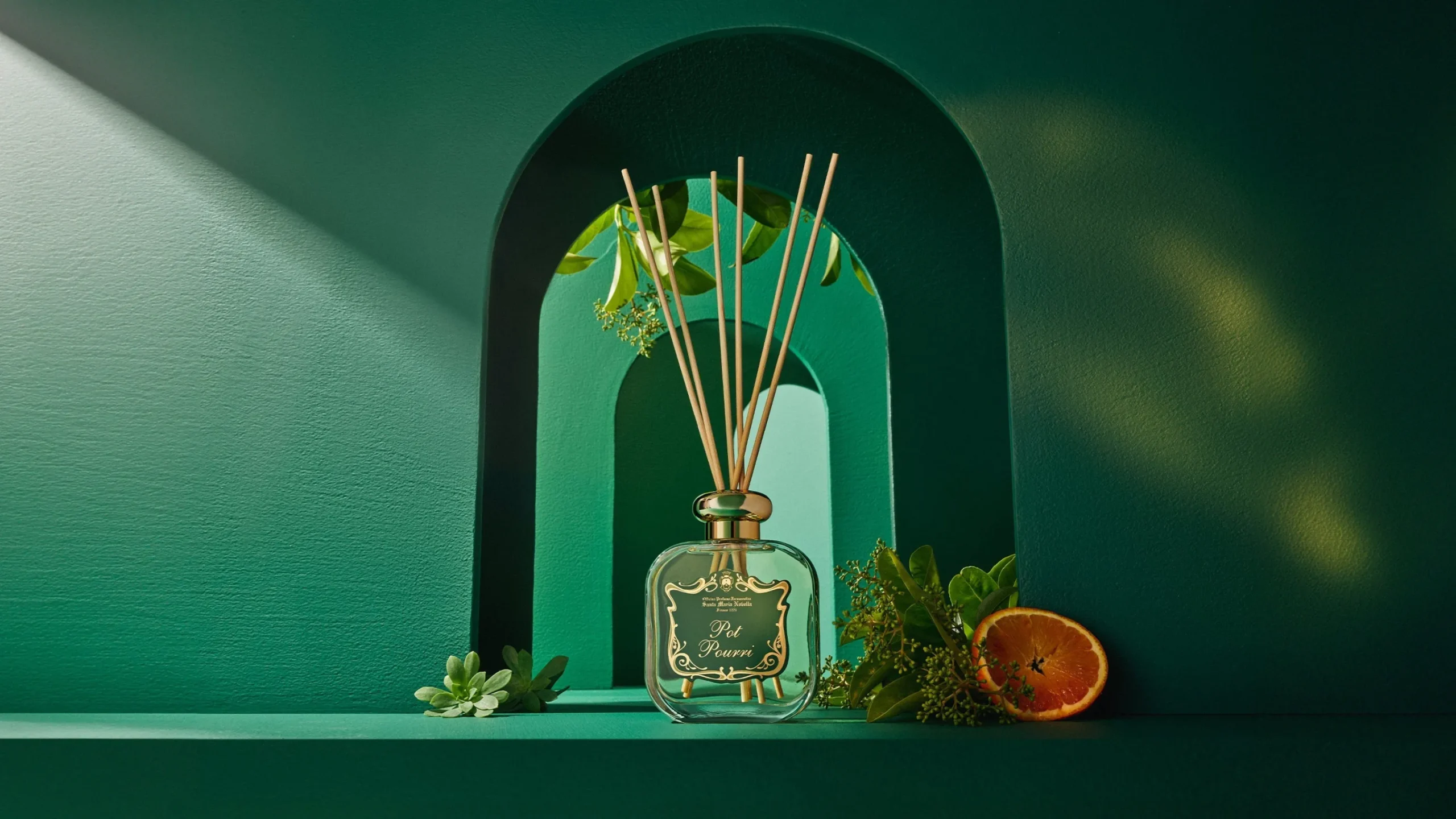 room_fragrance_diffuser_pot_pourri_0.webp Santa Maria Novella Diffusers | Pot Pourri>Room Fragrance Diffuser Pot Pourri