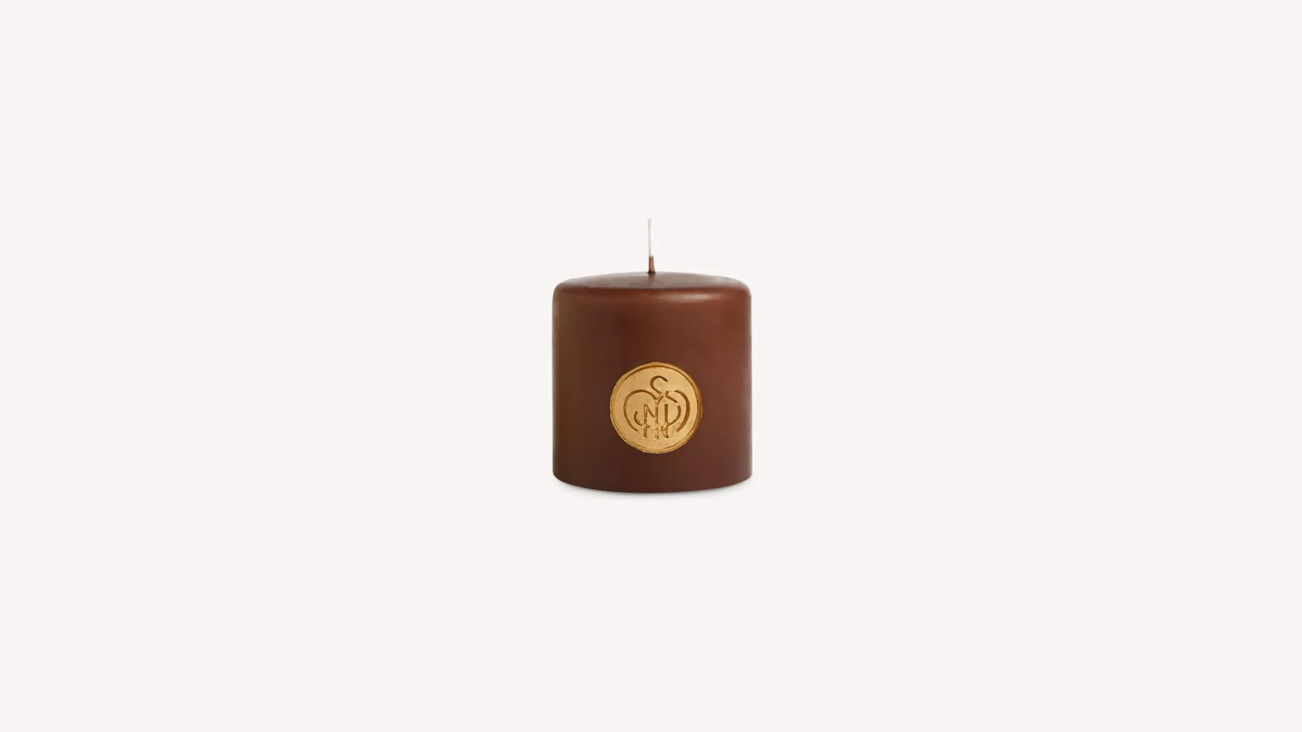 tabacco_toscano_scented_candle_0-1.webp Santa Maria Novella Traditional Scented Candles>Tabacco Toscano Scented Candle